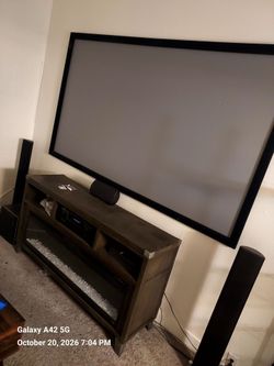 Projector theater setup