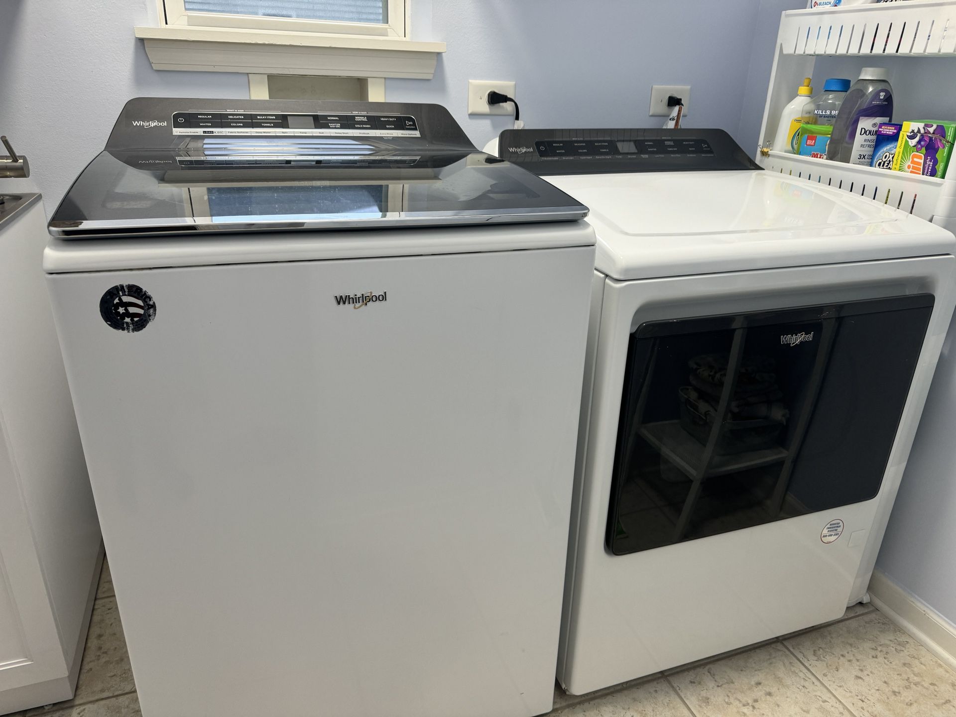 Whirlpool Washer Dryer Set, White, Gas Dryer $2300msrp
