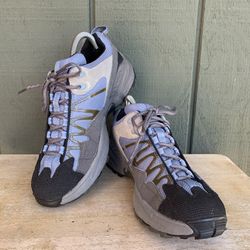 Vasque Women's Hiking Shoes Size 9.5 Wide