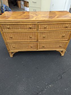 Whitecraft Vintage Mid Century Wicker Rattan 6 Drawer Dresser