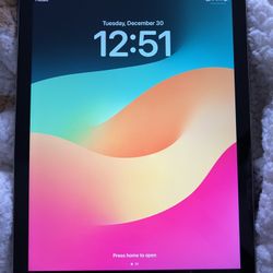 IPad 6th Gen 32gb Wifi + Cellular