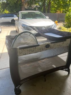 Portable Graco Pack and Play