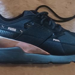 Women’s PUMA Muse X5 Metal Black Rose Gold Sz 7.5
