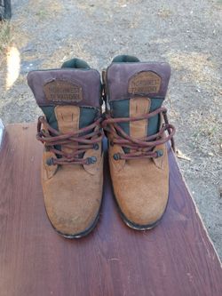 Botas