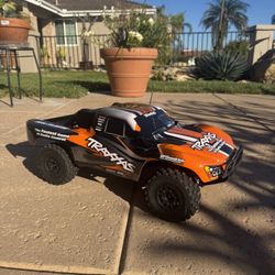 Traxxas Slash VXL 4x4 