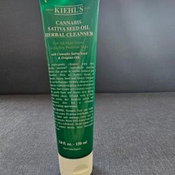 Kiehl's Cannabis Sativa Seed Oil Herbal Cleanser
