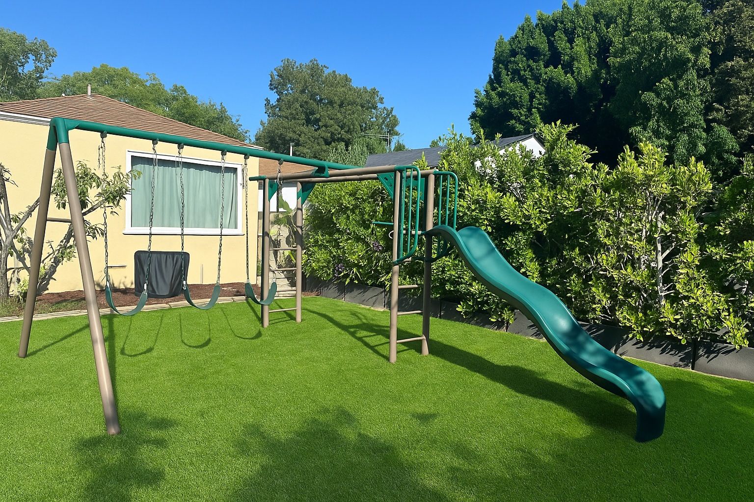 Lifetime Monkey Bar Adventure Swing Set