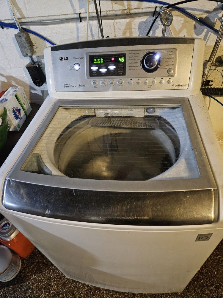 LG WASHER - WT5070CW 4.7cu
