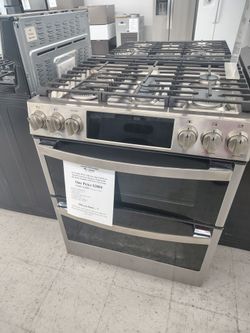 $2804 GE Profile double gas oven with Convection