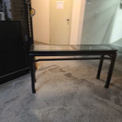 HALL ACCENT TABLE 