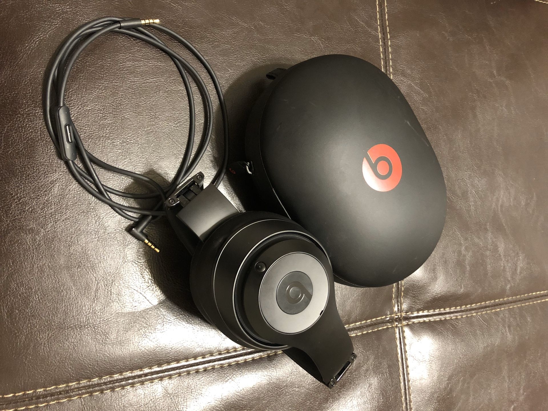 Beats by Dr. Dre Studio 3 Wireless Headphones