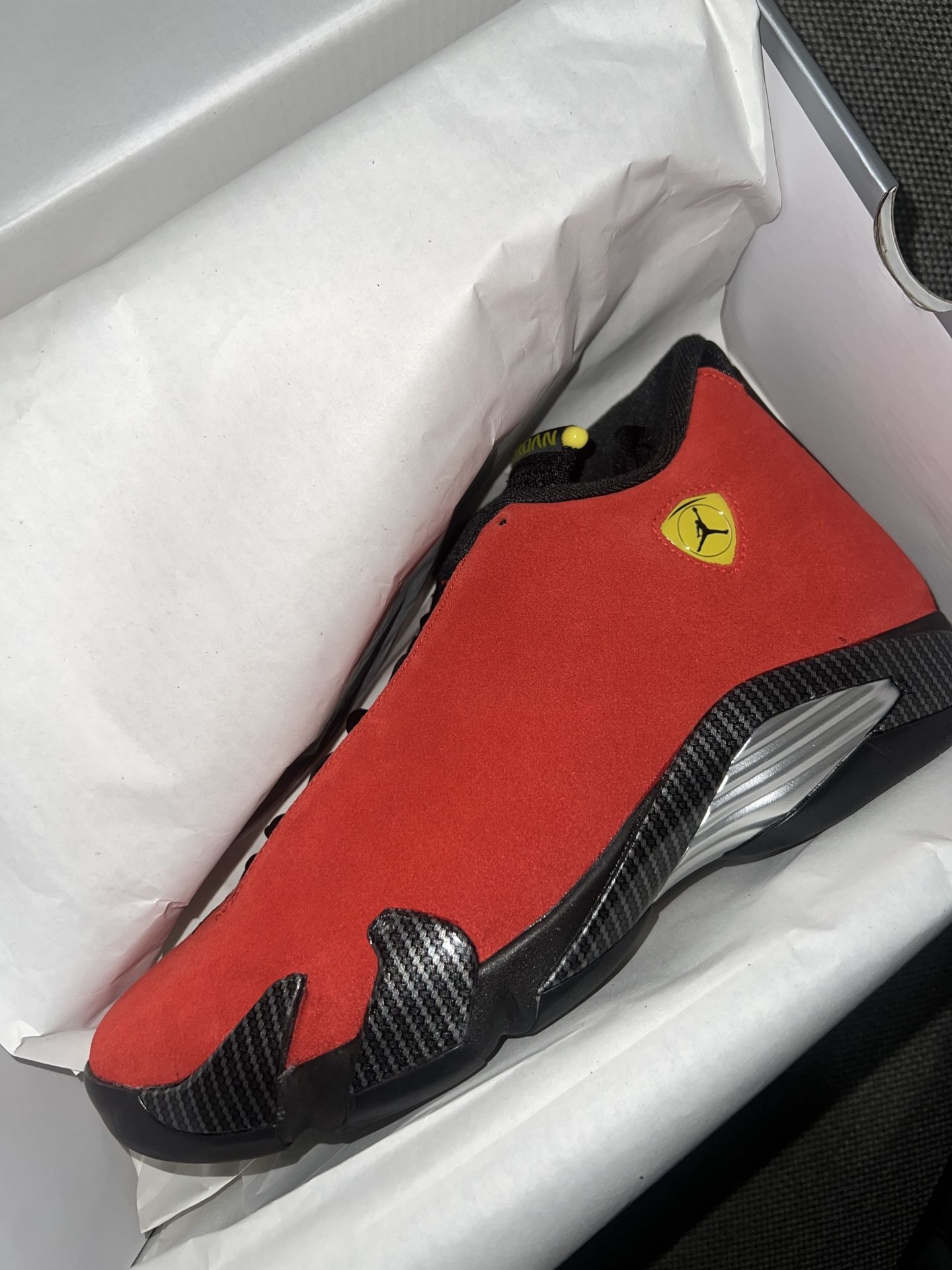Ferrari (2025) Jordan 14 Size 10M