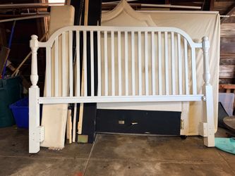 White Wood Spindle Bed Headboard
