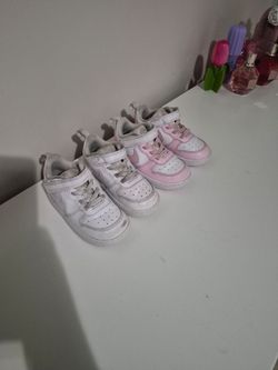 Used Nike shoes Size 8c