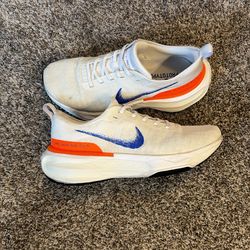 Nike Invincible Run Size 8