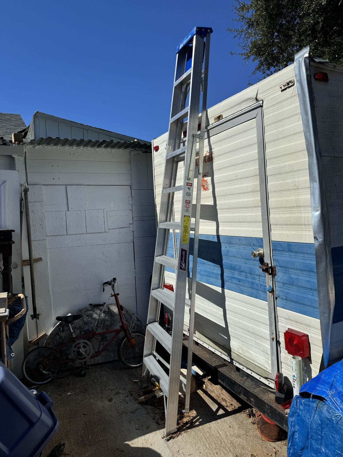 Louisville 10 Foot Ladder