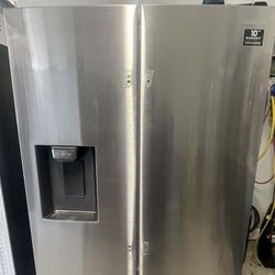 Samsung 3 Door Fridge ( Has Handles )
