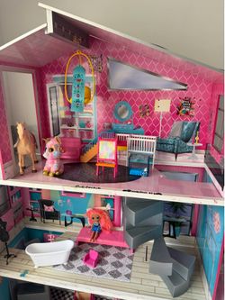 Dollhouse