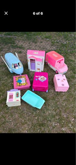 Barbie accessories lot