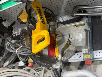 DeWalt Miter Saw