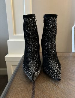 ISnom Chunky Heel Pointed Toe Ankle Boots 🖤