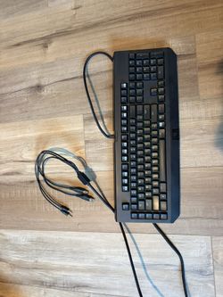 Razer Black Widow Ultimate Gaming Keyboard Works