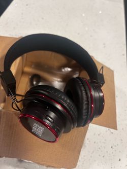Bluetooth headphones