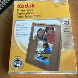 Kodak Gloss Photo Paper 8.5x11”, 100 Sheets