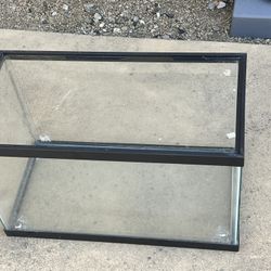 10 gallon tank-no lid