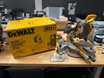 Dewalt 7-1/4” Single Bevel Sliding Miter Saw 20v