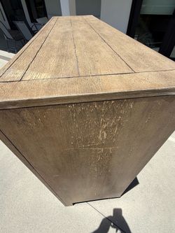 Free Dresser