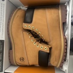 Timberlands Size 11