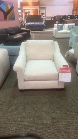 Klaussner Calhoun accent chair