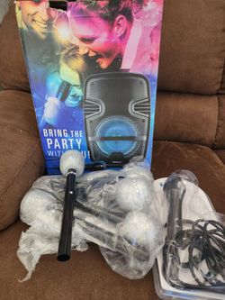 Polaroid Bluetooth Party Speaker with Microphone