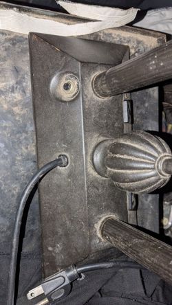 Lamp with outlets