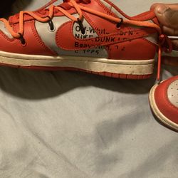 Off White Dunks For Sale…size 9.5