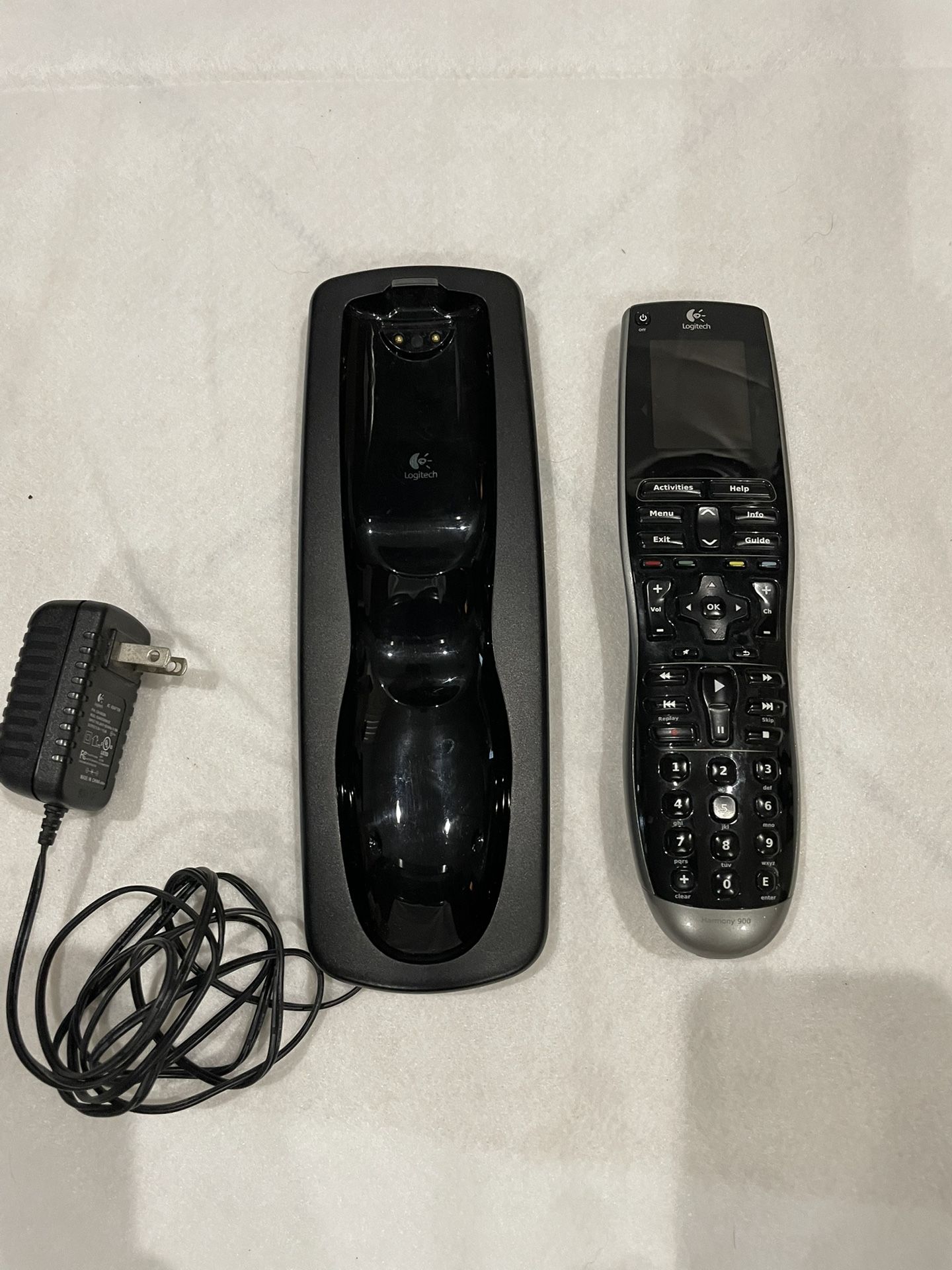 Harmony 900 Universal Remote with Charging base