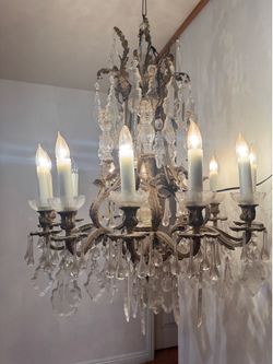 Vintage 12 Light Crystal Brass Chandelier French Hollywood Regency