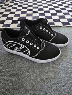 Kids Heelys Size 3y