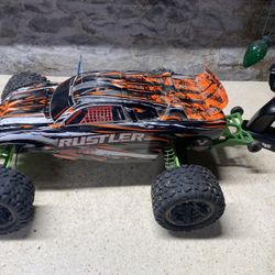 Traxxas Rustler