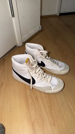 Nike Blazer Mid White Black Sneakers