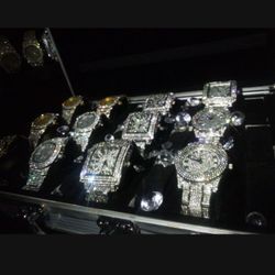 Business Reseller Pack💲Rare Lab Diamond Imported Stones💎Heavyweight New Pieces 12 for 850 💎 Handcrafted settings 💲Earn💲 income 💲
Abundance 