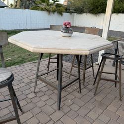 Free Table