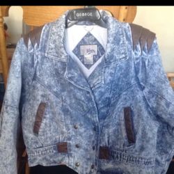 Women's Blue Jean Jacket, Leather Accents & Pleated Layered Thickness Inside Size L