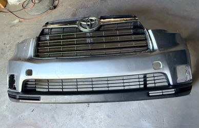 2014-2016 Toyota Highlander Front Bumper Silver Sky Metallic Color