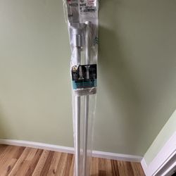 7ft Vertical Extendable Rod