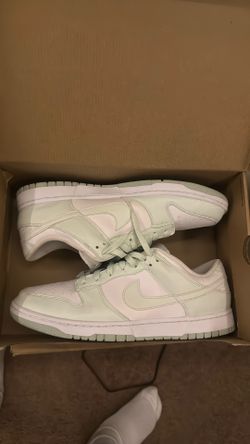 Nike dunk low next nature