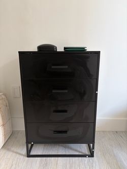 Move out sale