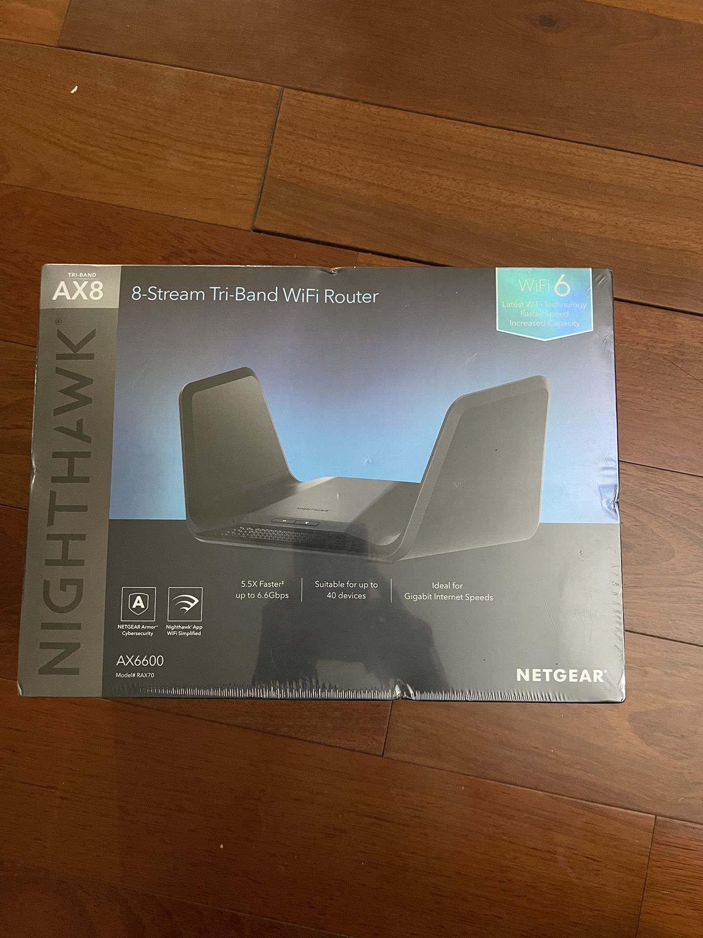 NETGEAR Nighthawk AX6600 RAX70 Tri-Band Wi-Fi 6 Router