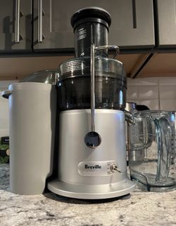 Juice Fountain Plus Juicer